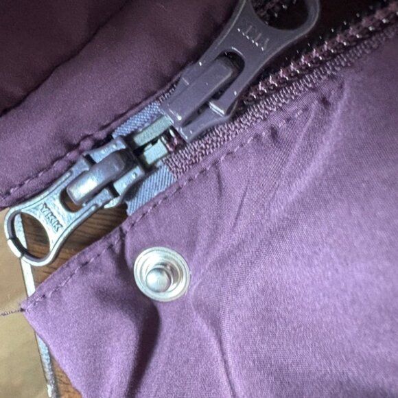 J. Jill down vest, longer length, puffer with hood,  ladies size XL - Picture 5 of 7